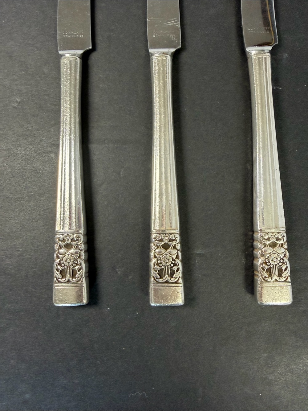 Community Plate Coronation Silverplate Dinner Knives Set of 6 Stainless - Picture 2 of 6